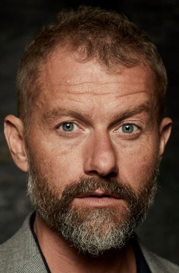 Джеймс Бэдж Дейл