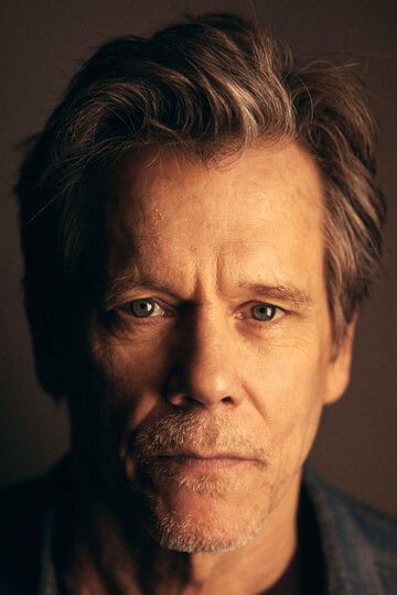 Кевин Бейкон